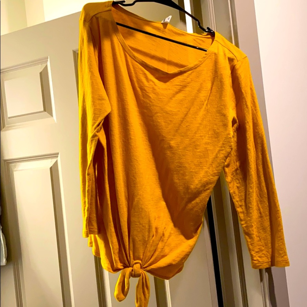 Old navy tie front top